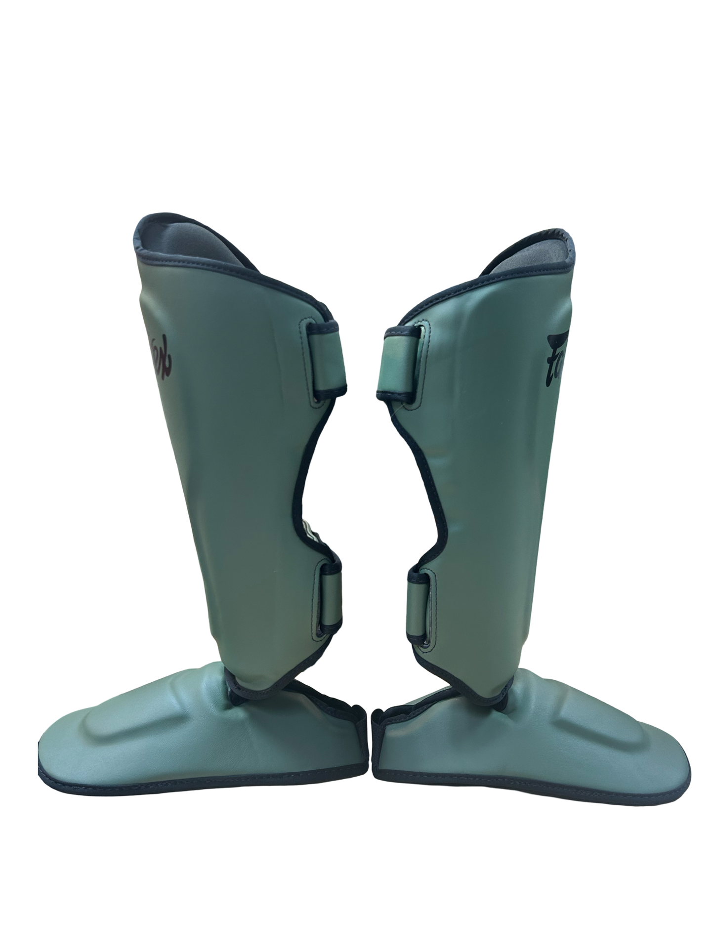 Fairtex SP9 Ultra Ergo Shin Pad (Olive)