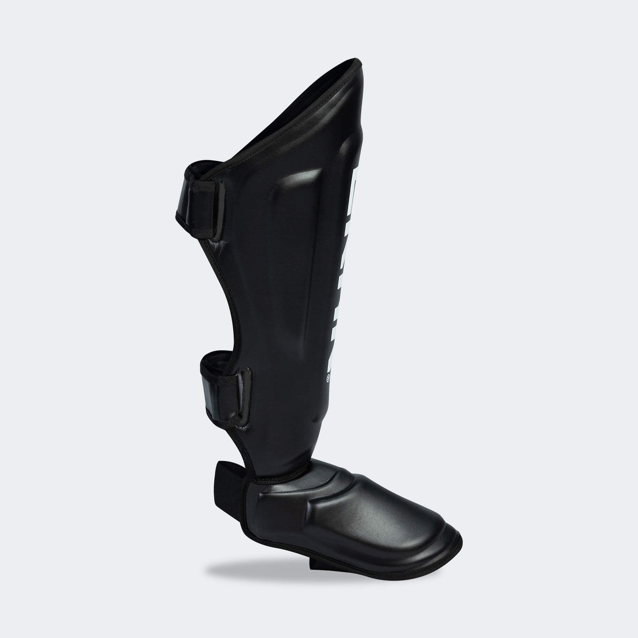 Combat Corner Supreme Shin Pads (Black)